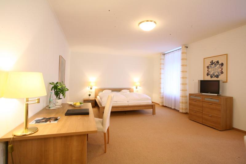 Hotel Romerbad Badenweiler Room photo